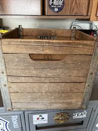 VINTAGE HARRISBURG DAIRIES WOODEN MILK CRATE 4 GALLONS ...