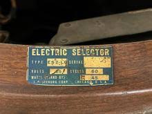 Sold at Auction: Seeburg Symphonola Trash Can Jukebox