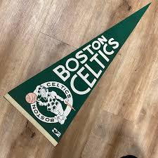 BOSTON CELTICS VINTAGE 80s NBA BASKETBALL PENNANT – The Felt ...