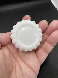 Set of 2 Vintage Milk Glass Salt And Pepper Shakers | eBay