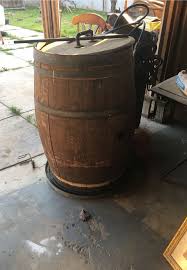 barrel with lid