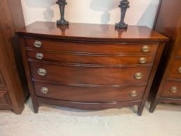 MAHOGANY CHEST & DRESSER SET MADE BY DIXIE | Roth & Brader Furniture