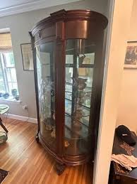 China Cabinet /Antique/Oak / Mirrored Back/Glass Shelves ...