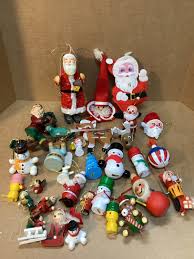 Vintage Lot of 30 Combination Wooden, Papier-mâché and Felt ...