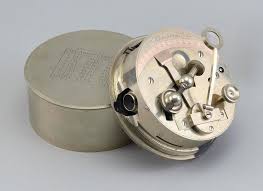 Sold at Auction: CASED POCKET SEXTANT 19th Century Sextant height 1.75”. Diameter 3.75”.