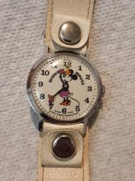VINTAGE BRADLEY MINNIE MOUSE WATCH SWISS MADE PILLBOX HAT ...