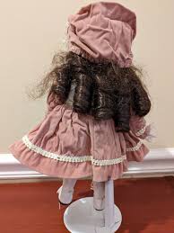 Brinn's Porcelain Musical Doll With Bonnet - Plays Edelweiss ...