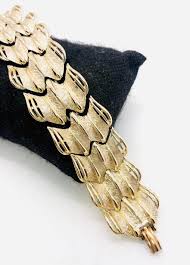 ART by Arthur Pepper Wide Textured Gold Tone Bracelet Signed ...