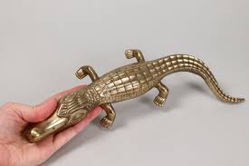 Large Vintage Brass Crocodile Sculpture - Etsy
