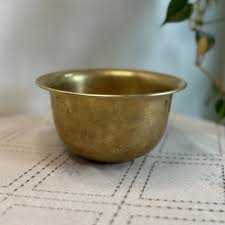 Brass Decorative Bowl – Vintage Mid-century Etched Floral & Leaves Design, Hong Kong - Mothers Day Gift - Etsy