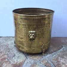 Large Vintage Brass 13 in H Lionhead Planter Paw Feet Lion Heads Rings Hammered Jardiniere Mid Century Brass Planter Pot Fireplace Storage - Etsy