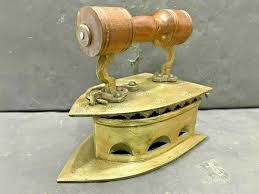 OLD VINTAGE HANDMADE BRASS CHARCOAL LAUNDRY BIG PRESS IRON ...