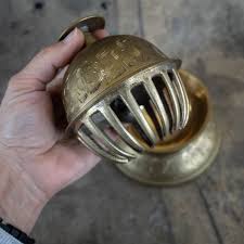 Vintage Brass Claw Bell With Stand Antique Hand Temple Bell With Base Boho Room Decor - Etsy Denmark