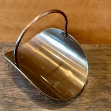 Vintage Brass Fireplace Log Holder With Claw Feet - Large Brass Log Basket - Blanket Holder - Farmhouse - Metal Decor - Vintage Brass Decor - Etsy