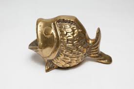 Fish Ashtray in Brass, 1950 for sale at Pamono