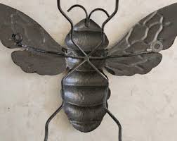 Rustic Metal Bee Wall Hanging Garden Decor Set of 2 - Etsy