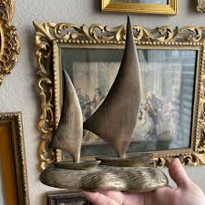 Vintage Brass Sailboats in Water sculpture – Thrift Antiques