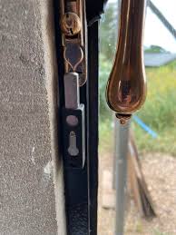 U Can always rely on Aylesbury lock & key Toby Guest to get the right locks absolutely brilliant for these old windows , we took all metal frames out and refurbished them .