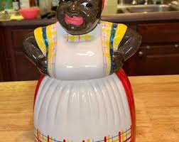 Vintage May Gibbs Gumnut Babies Tin / Snugglepot and Cuddlepie / Vintage Kitchen Storage / Biscuit Tin - Etsy Australia