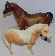 Vintage Breyer Palomino and Chestnut Plastic Horses | eBay