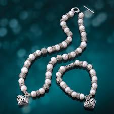 Pearl of a Girl Necklace & Bracelet