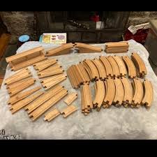 Playskool skaneateles wooden train tracks