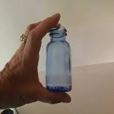 Vintage Cobalt Blue or Light Blue Glass Bottle Embossed Small Bottle No Cap Bromo-seltzer Bathroom Decor Emerson Drug Company 1950s 1960s - Etsy Australia
