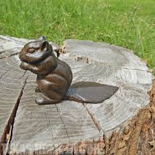 Brown Cast Iron Squirrel Figurine Statue Garden Tree Stump ...