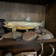 brown trout replica, fish taxidermy, fly fishing, Hand ...