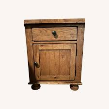 Broyhill Attic Heirlooms Nightstands - AptDeco