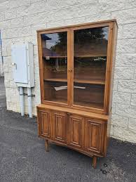 Mid Century Modern Broyhill Sculptra China Cabinet | - Etsy