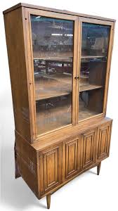 Sold at Auction: 8 Piece Mid-Century Modern Dining Set.