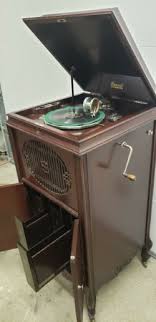 Brunswick Victor Victrola in Mahogany Cabinet | eBay