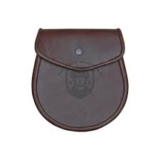 REPRODUCTION) Brown leather Sporran - Replica Military