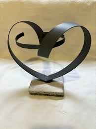 Heart Sculpture in Metal and Concrete - Etsy India