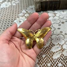 ANTIQUE BROOCH - GOLDEN BUTTERFLY – Faux Your Eyes Only Boutique