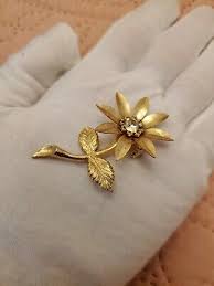 Vintage Goldtone Floral Brooch Pin 2.25" H x 1.25" W | eBay