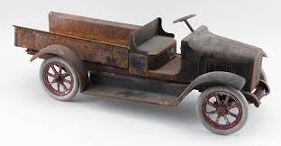 Lot - BUDDY L PRESSED STEEL TRUCK 20th Century Length 24”.