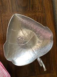 Vintage Buenilum Handbought Leaf Dish - Etsy