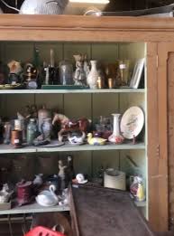 I'm an upcycling artist - I found an antique warehouse ...