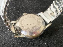 Vintage Gents 1960s Technos Wristwatch Mid-sized 17 Jewel in ...