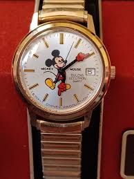 Vintage N7 1977 Bulova Accutron Quartz Disney Mickey Mouse ...