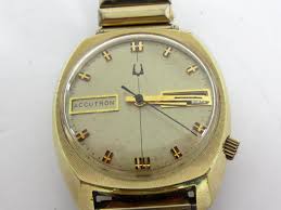 Vintage Bulova Accutron Watch: Gold Tone Tuning Fork ...