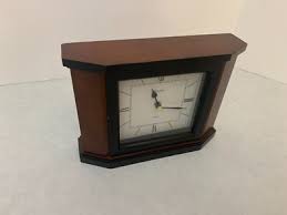 Bulova Mantel or Desk Clock - Wood Casing | eBay