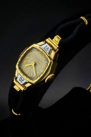 1938 Bulova Lady Bulova D 10k Yellow Gold Plated Diamond ...