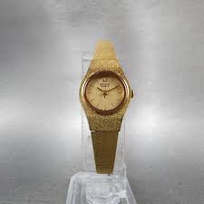 Seiko Watch Women 19mm Gold Dial Gold Tone Round 2P21-0A79 ...