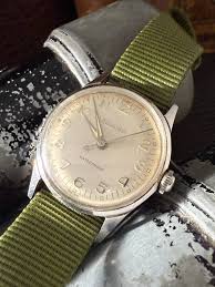 1960's Thin Case Steel Bulova — Cool Vintage Watches