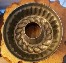 Vintage Heavy Metal 9 1/2 x 4 Inch Bundt Fluted Jell-O Mold ...