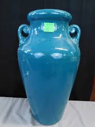 Lot - Two Robinson Ransbottom Floor Vases