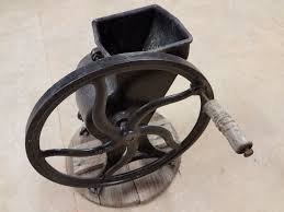 Vintage Ice Crusher for Sale in Raleigh, NC - OfferUp